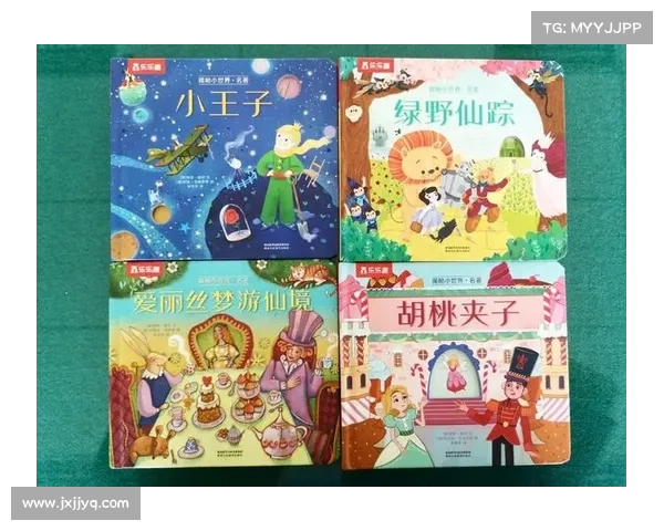 一岁小王子与大哥共同探索游戏的快乐时光 一岁小王子与大哥共同探索游戏的快乐时光